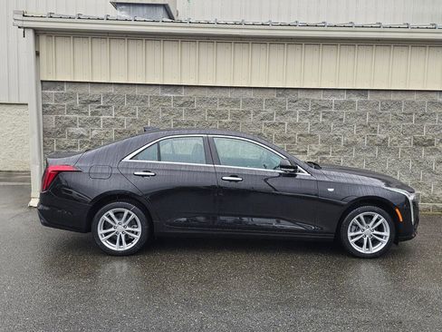 New 2026 Cadillac CT4 Luxury image 11