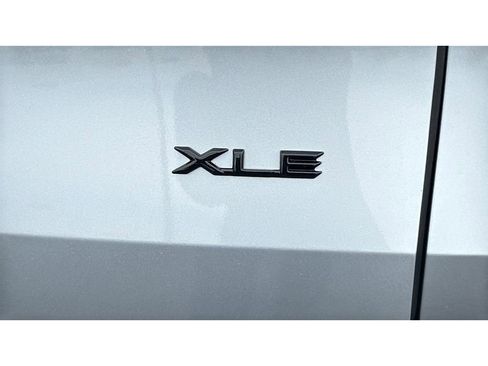 New 2026 Toyota Grand Highlander AWD image 8