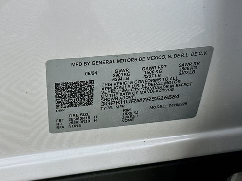 Used 2024 Honda Prologue EX image 12