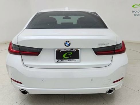 Used 2025 BMW 330i Sedan RWD image 5