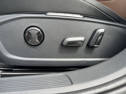 New 2026 Volkswagen Jetta SEL FWD image 16