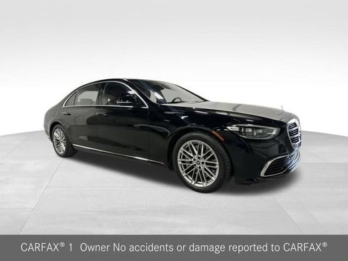 Used 2021 Mercedes-Benz S 580 4MATIC Sedan image 2