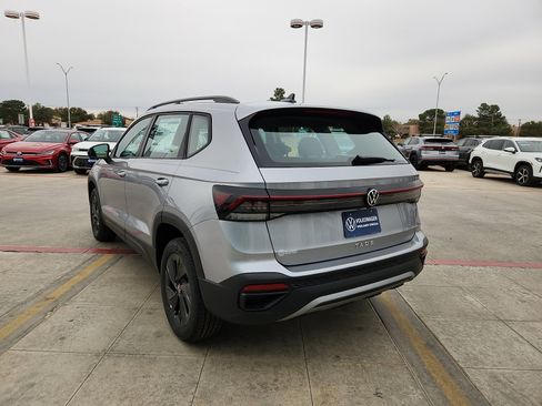 New 2026 Volkswagen Taos S image 5
