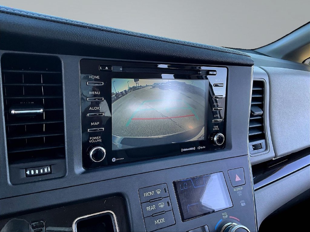 Used 2019 Toyota Sienna XLE Premium w/ Carpet Mat Package AWD/4WD image 16