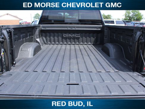 Used 2025 GMC Sierra 2500 AT4X AWD/4WD image 19