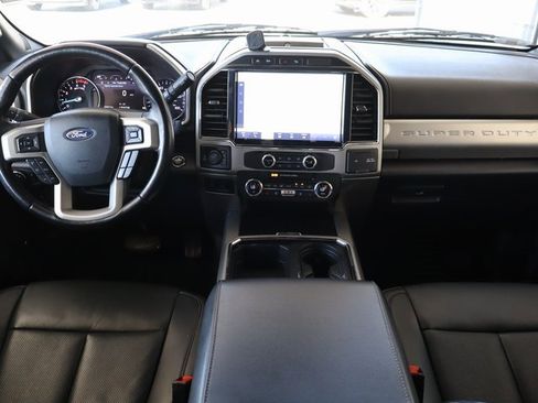 Used 2022 Ford F250 Lariat w/ Black Appearance Package image 22