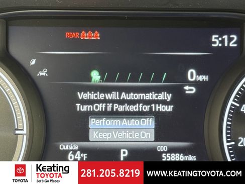 Used 2022 Toyota Venza XLE image 23