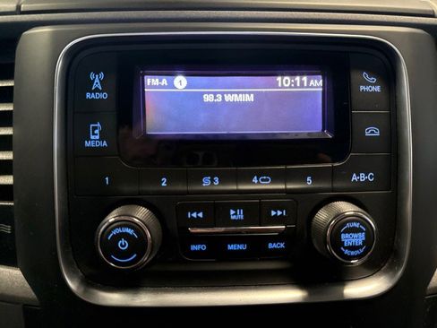 Used 2016 RAM 3500 Tradesman w/ Chrome Appearance Group image 21