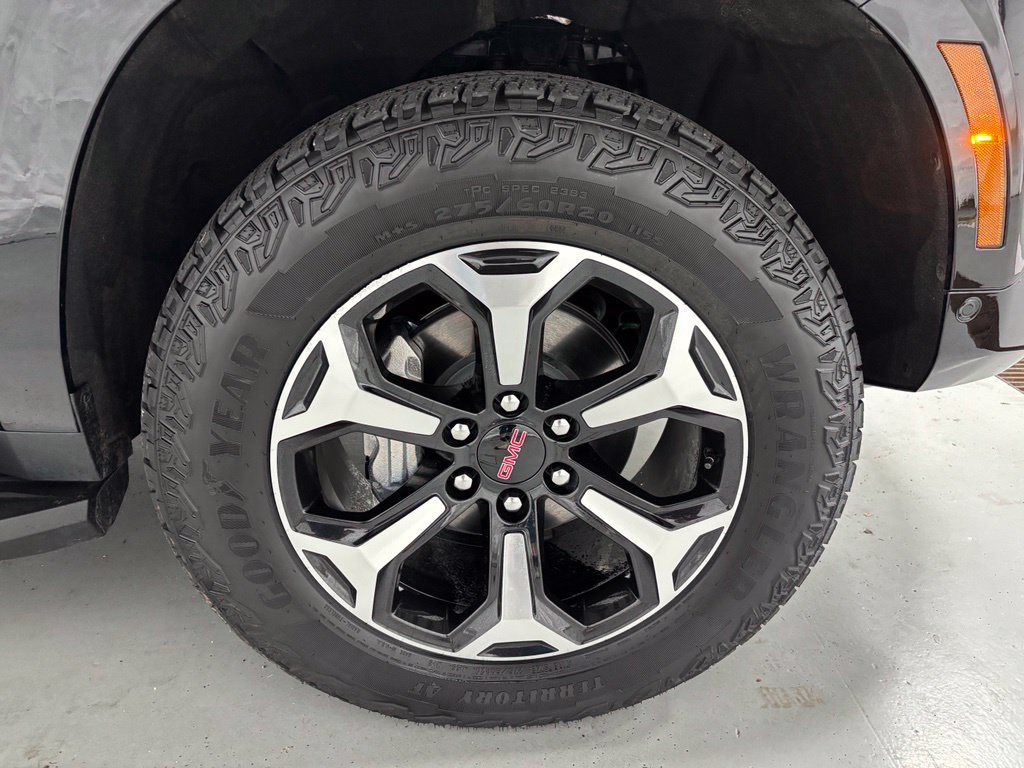 Used 2026 GMC Yukon XL AT4 AWD/4WD image 64