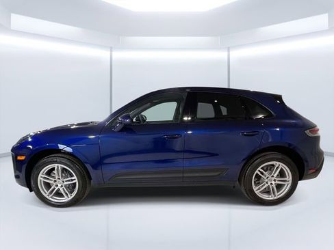 New 2026 Porsche Macan AWD/4WD image 4