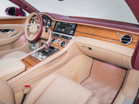 New 2026 Bentley Continental GTC image 4