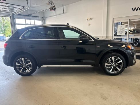 Used 2023 Audi Q5 2.0T Premium Plus w/ Premium Plus Package AWD/4WD image 7