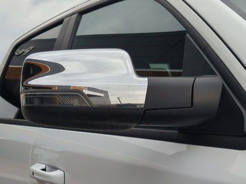 Used 2023 RAM 1500 Laramie image 12