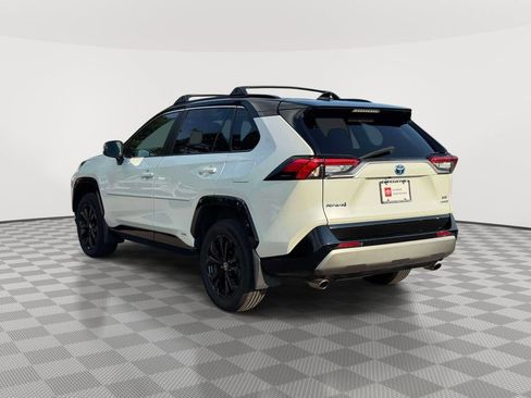 Used 2022 Toyota RAV4 XSE w/ Protection Package (TMS) AWD/4WD image 5