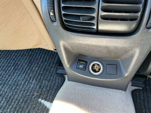 Used 2001 Saab 9-5 Aero image 34