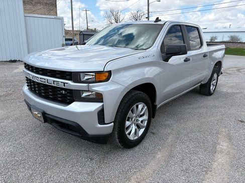 Used 2021 Chevrolet Silverado 1500 Custom AWD/4WD image 6