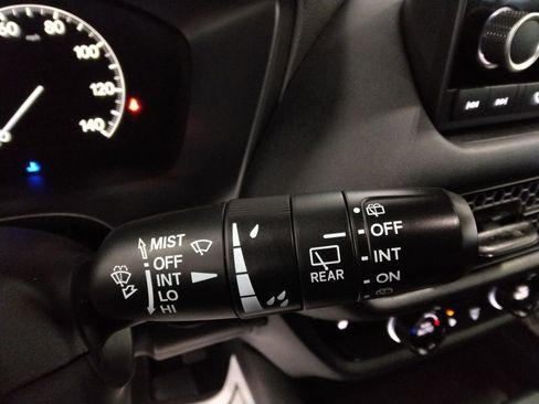 Used 2025 Honda HR-V Sport image 17