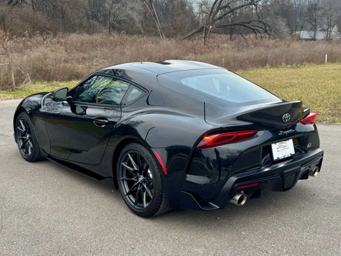 Used 2024 Toyota Supra Premium image 4