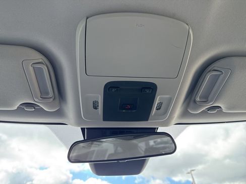 Used 2025 Toyota Camry LE image 18