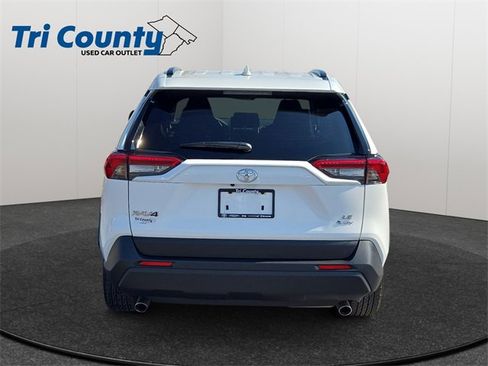 Certified 2025 Toyota RAV4 LE image 7