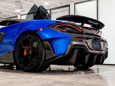 Used 2019 McLaren 600LT RWD image 26