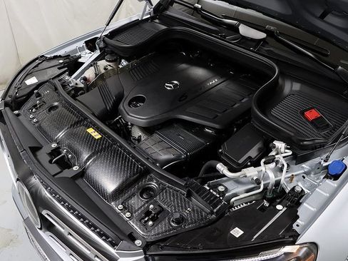 Certified 2023 Mercedes-Benz GLS 450 4MATIC image 41