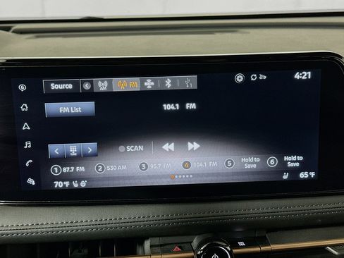 Used 2023 Nissan Ariya FWD image 21