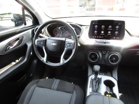 Used 2023 Chevrolet Blazer LT w/ Convenience Package FWD image 8