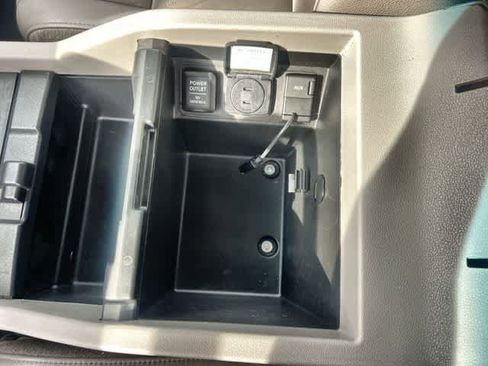 Used 2012 Honda Pilot Touring image 27