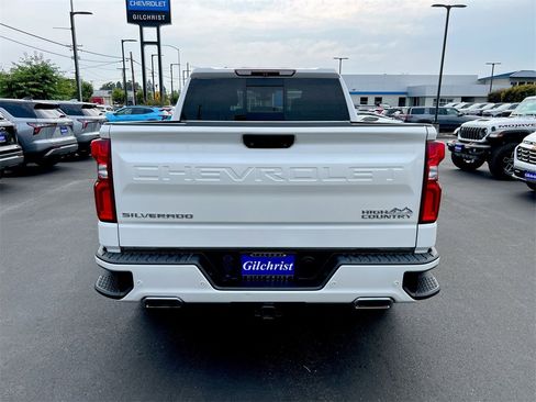 Certified 2019 Chevrolet Silverado 1500 High Country w/ High Country Premium Package image 25