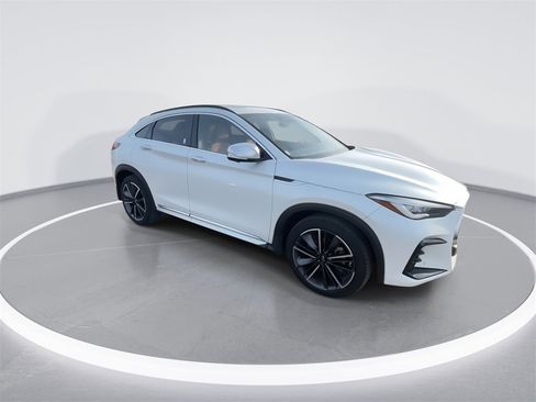 Used 2024 INFINITI QX55 Sensory w/ Lighting Package image 2