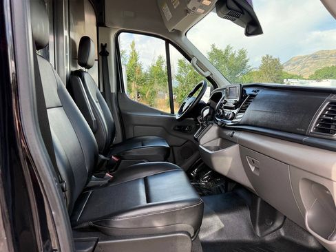 Used 2023 Ford Transit 250 148 High Roof Extended w/ Load Area Protection Package RWD image 17