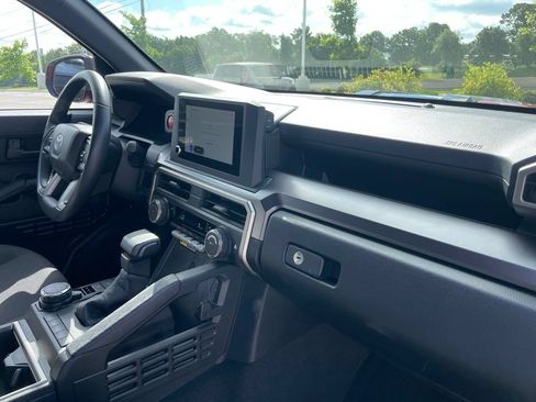 Used 2025 Toyota 4Runner TRD Sport AWD/4WD image 35