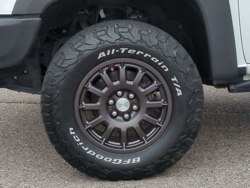 Used 2019 Chevrolet Colorado ZR2 w/ Colorado ZR2 Bison Edition AWD/4WD image 14