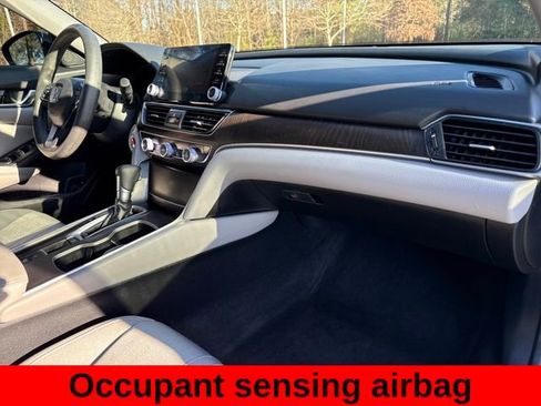 Used 2019 Honda Accord EX image 28