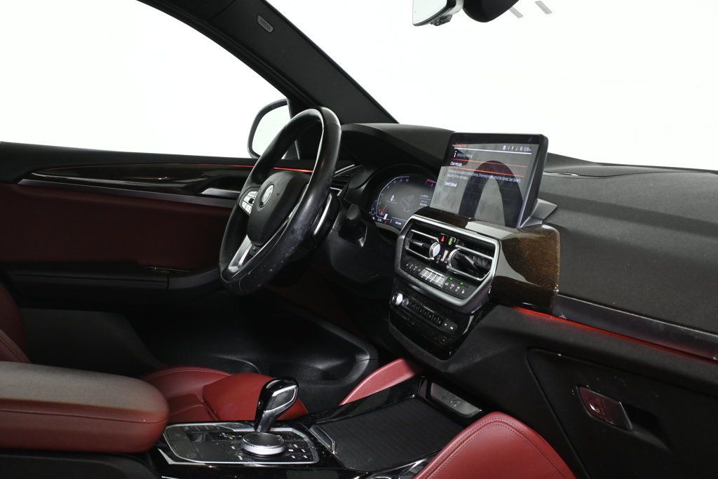 Used 2022 BMW X4 xDrive30i w/ Premium Package 2 AWD/4WD image 8