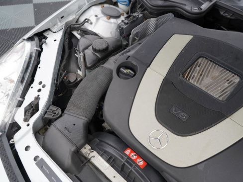 Used 2009 Mercedes-Benz SLK 300 2dr Roadster 3.0L w/ Premium I Pkg image 78