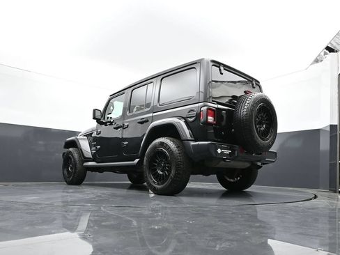 Used 2020 Jeep Wrangler Unlimited Sahara AWD/4WD image 32