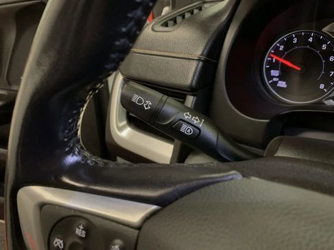 Used 2021 GMC Terrain SLT image 23