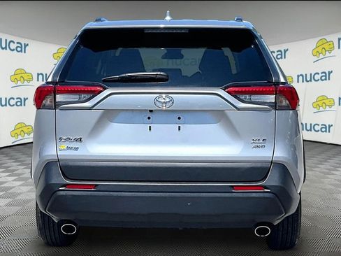 Used 2025 Toyota RAV4 XLE AWD/4WD image 5