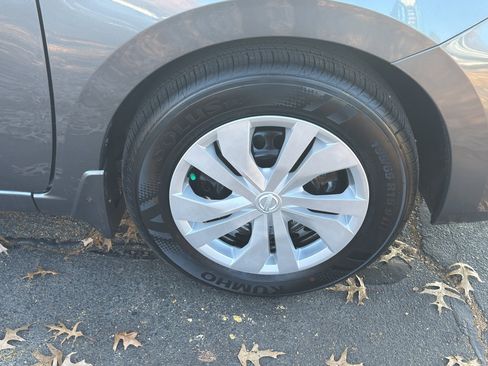 New 2025 Nissan Versa S image 9