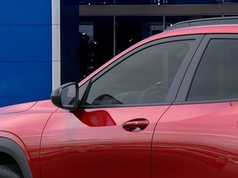 New 2026 Chevrolet Trax RS w/ Driver Confidence Package FWD image 12