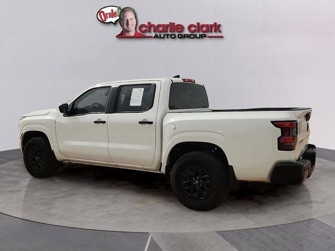 Used 2025 Nissan Frontier S AWD/4WD image 2