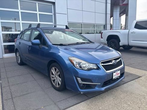 Used 2015 Subaru Impreza 2.0i Premium AWD/4WD image 3
