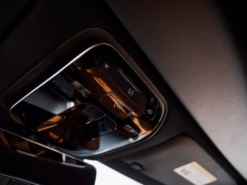 Used 2024 Mercedes-Benz SL 55 AMG 4MATIC image 54