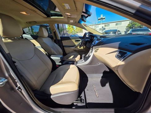 Used 2012 Hyundai Elantra Limited w/ Technology Pkg 5 image 15