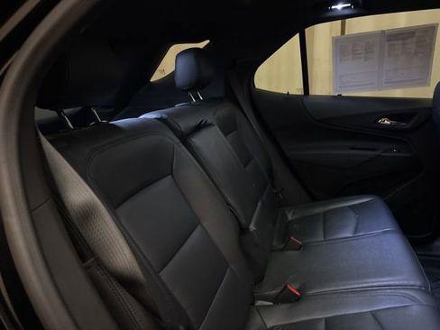 Used 2023 Chevrolet Equinox RS w/ LPO, Floor Liner Package image 21
