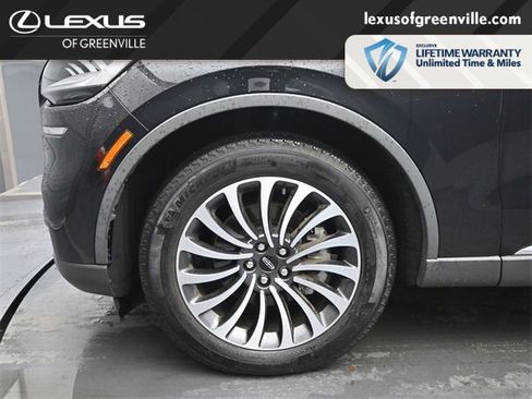 Used 2023 Lincoln Aviator Reserve image 9