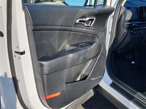 New 2026 Kia Sportage LX w/ LX Convenience Package image 10