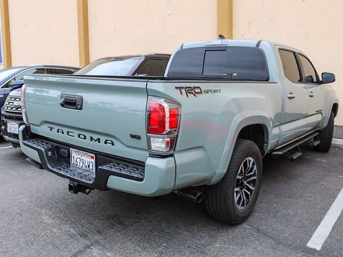 Used 2023 Toyota Tacoma TRD Sport w/ Black Out Package (TMS) RWD image 15